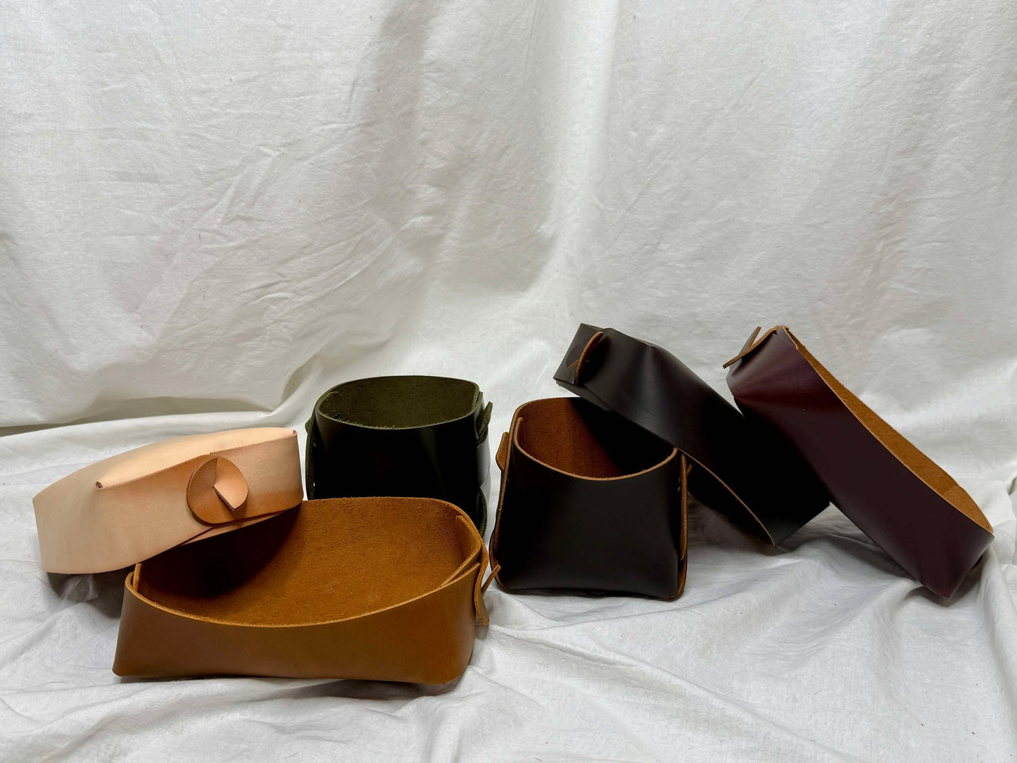 Leather key and jewellery holders