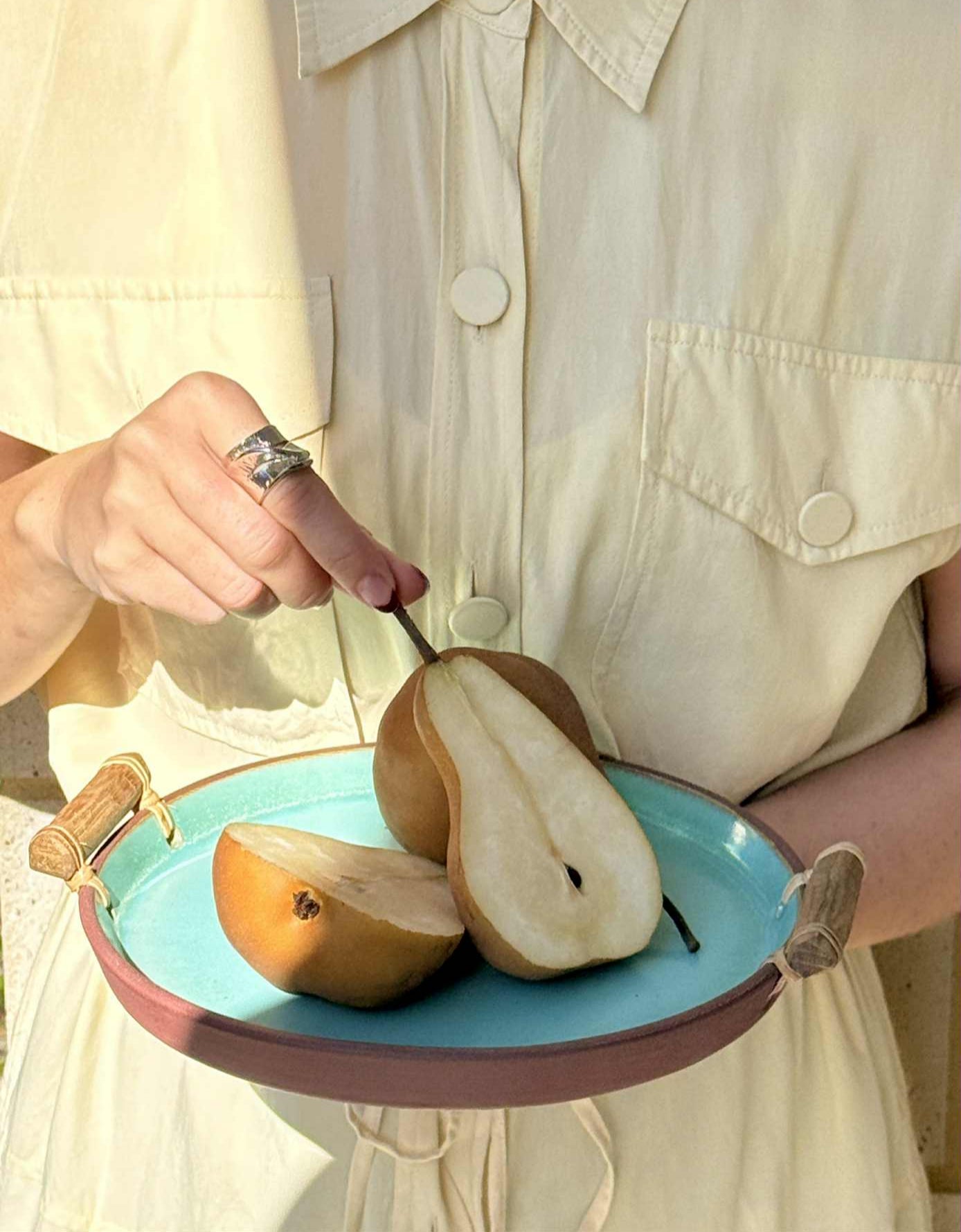 Unique serving ware
