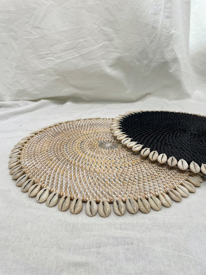 Black and White Wash Cowrie Shell Placements 
