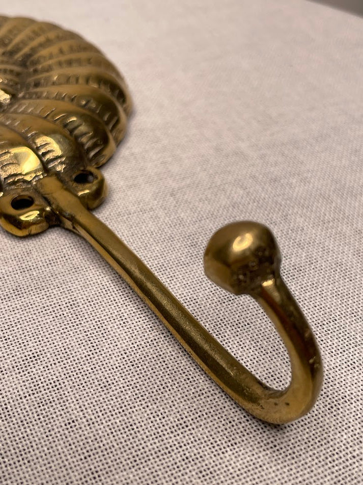 Brass Shell Hooks | Brass Hooks | Brass Décor | Entryway Hooks – Vita Haus
